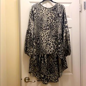 Asymmetric leopard shirt